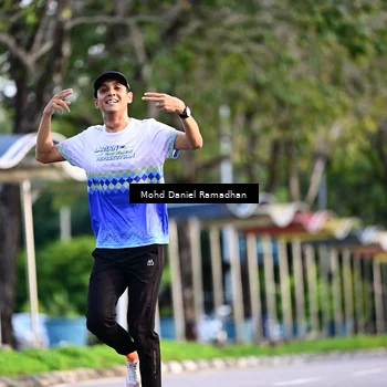 Runner Photo 8413433