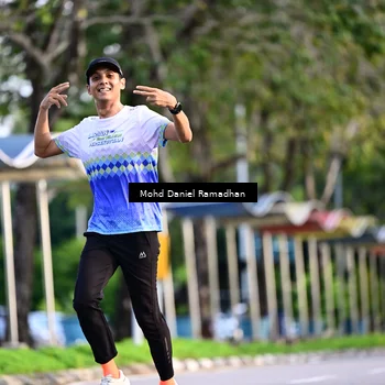 Runner Photo 8413434