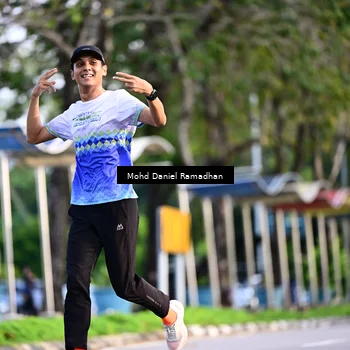 Runner Photo 8413435