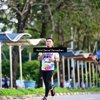 Runner Photo 8413450