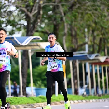 Runner Photo 8413463