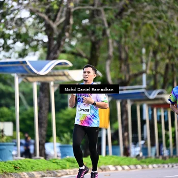 Runner Photo 8413467