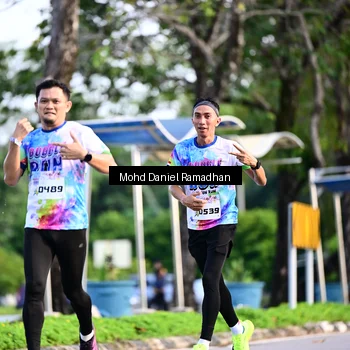 Runner Photo 8413477