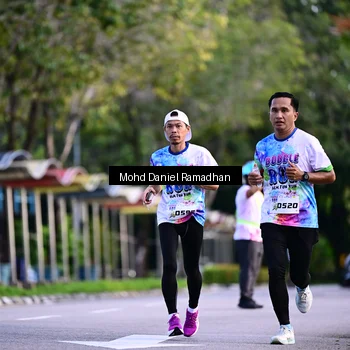 Runner Photo 8413486