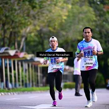 Runner Photo 8413489