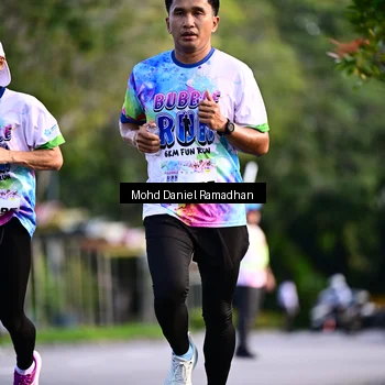 Runner Photo 8413526