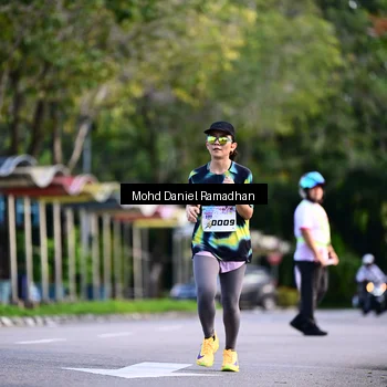 Runner Photo 8413530