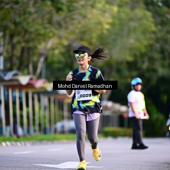 Runner Photo 8413537