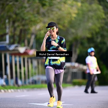 Runner Photo 8413545