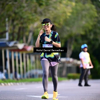 Runner Photo 8413548