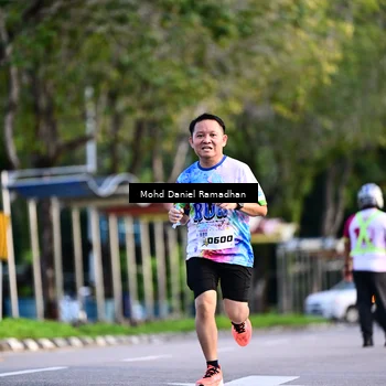 Runner Photo 8413563