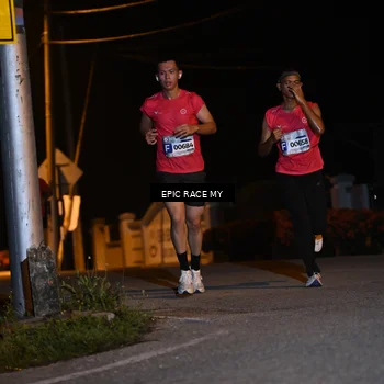 Runner Photo 8413566