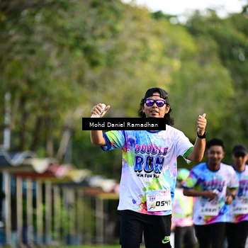 Runner Photo 8413574