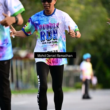 Runner Photo 8413593