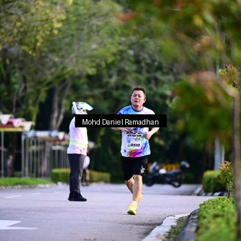 Runner Photo 8413598