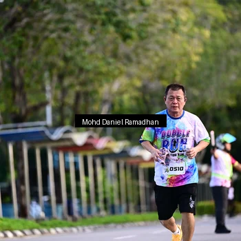Runner Photo 8413606