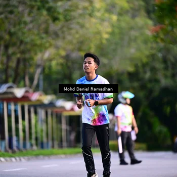 Runner Photo 8413611