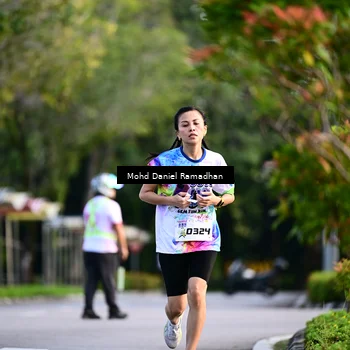 Runner Photo 8413634