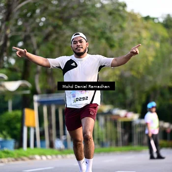 Runner Photo 8413680