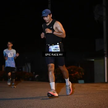 Runner Photo 8413693