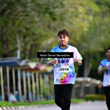 Runner Photo 8413694
