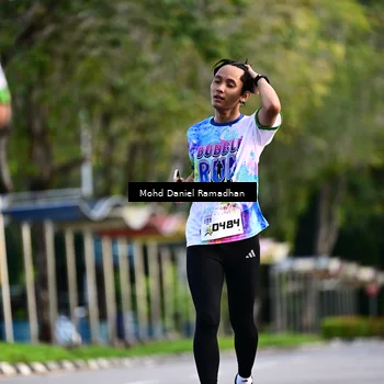 Runner Photo 8413706