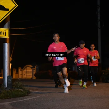 Runner Photo 8413710