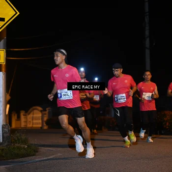 Runner Photo 8413720