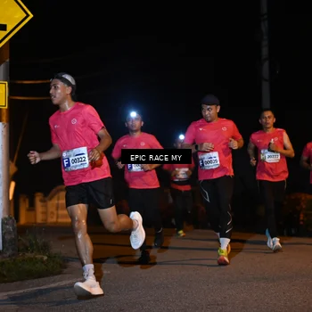Runner Photo 8413725