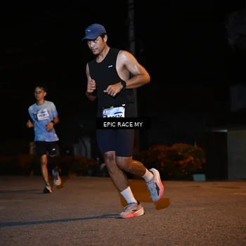 Runner Photo 8413735