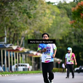 Runner Photo 8413738