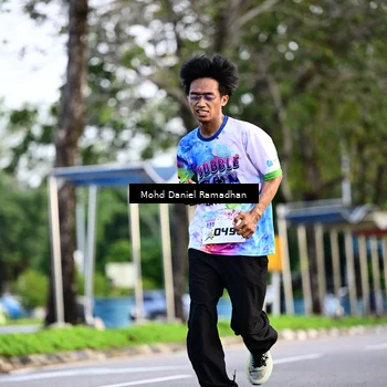 Runner Photo 8413754