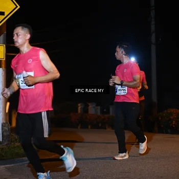 Runner Photo 8413758