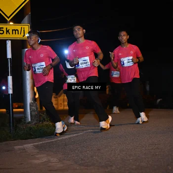 Runner Photo 8413793