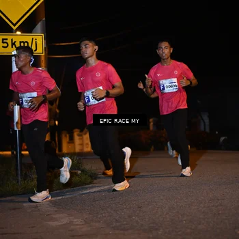 Runner Photo 8413795