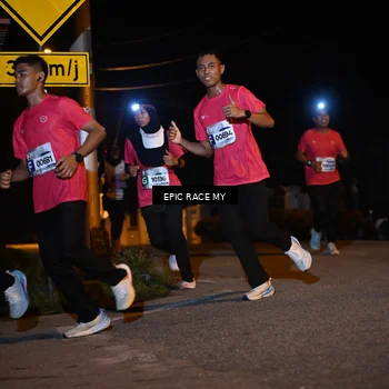 Runner Photo 8413799