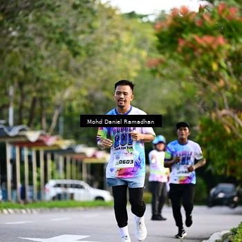 Runner Photo 8413815