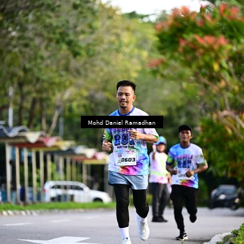Runner Photo 8413821