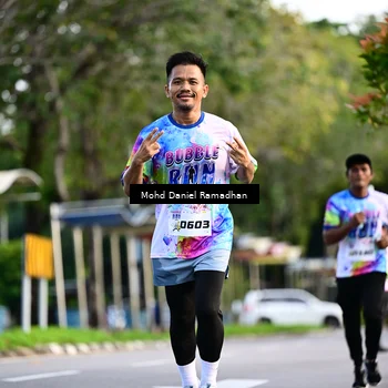 Runner Photo 8413826