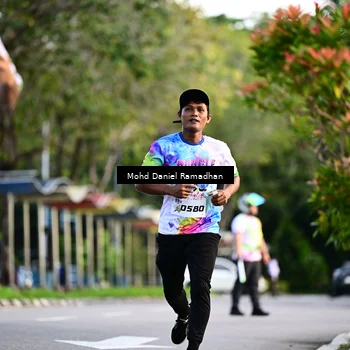 Runner Photo 8413839