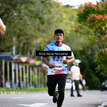 Runner Photo 8413843
