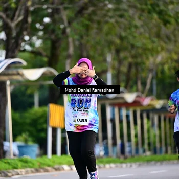 Runner Photo 8413875