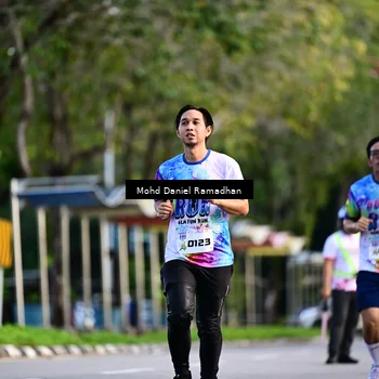 Runner Photo 8413885