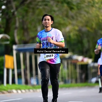Runner Photo 8413898