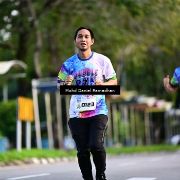 Runner Photo 8413908