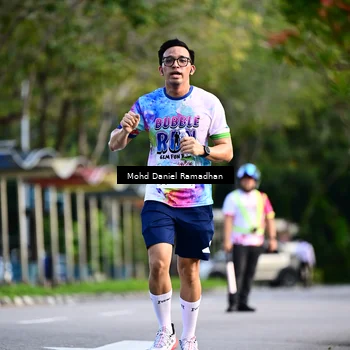 Runner Photo 8413917
