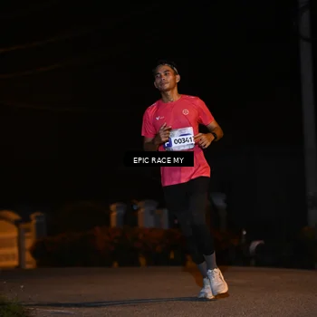 Runner Photo 8413920