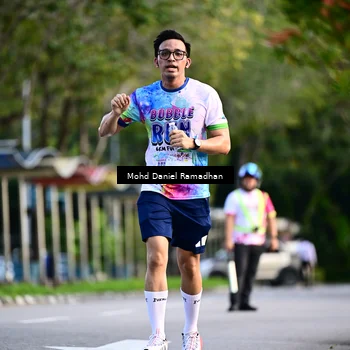 Runner Photo 8413923