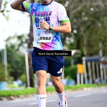 Runner Photo 8413945