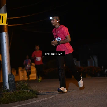 Runner Photo 8413953
